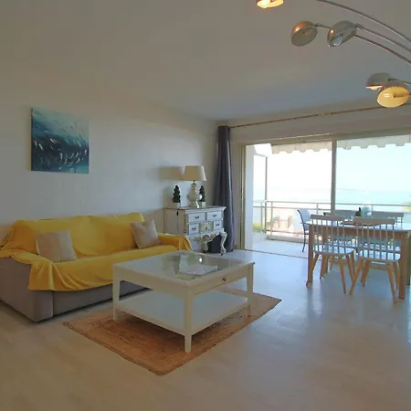 Seaside Apartment